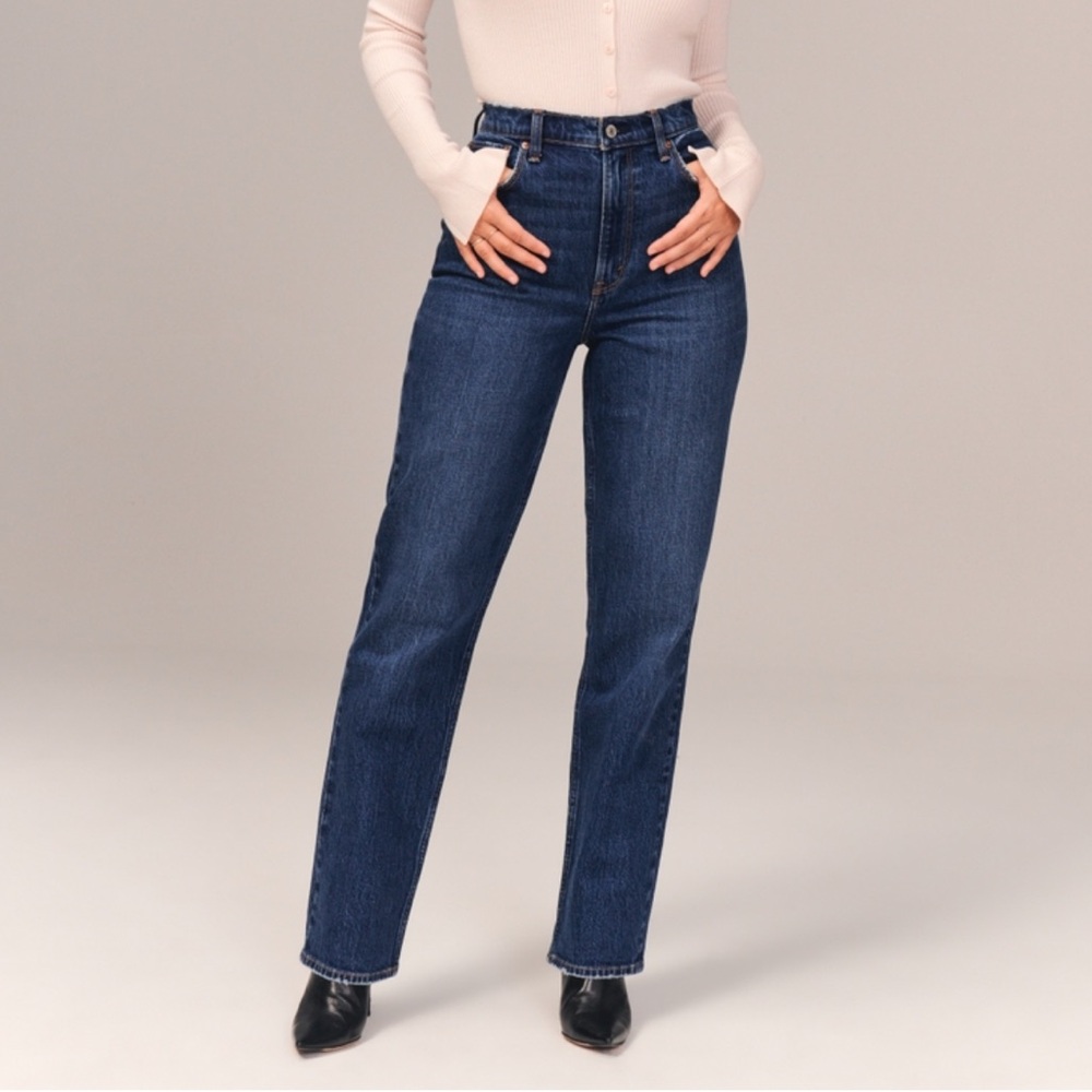 A&F Curve Love Ultra High Rise 90s Straight Jean, size 27 long, dark blue